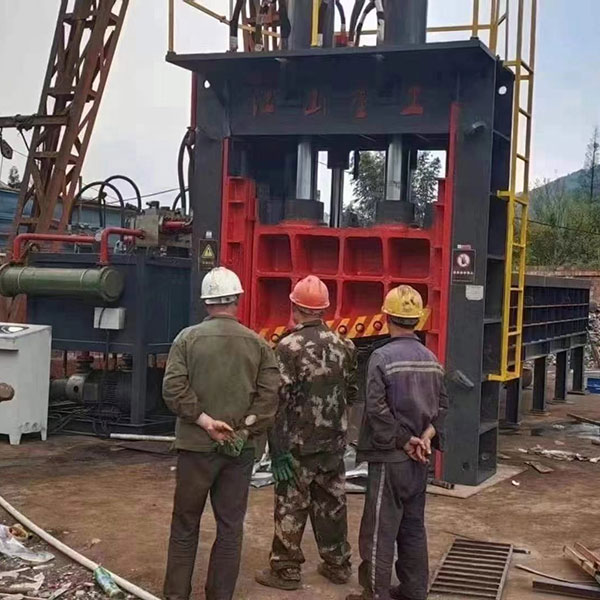 江山重工龍門(mén)剪切機(jī)