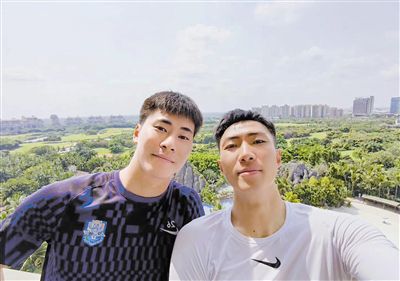 亚洲国产成人久久精品图片