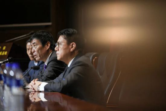 午夜免费福利片