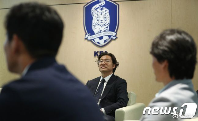 禁亲女爽浪骚乱h小喜